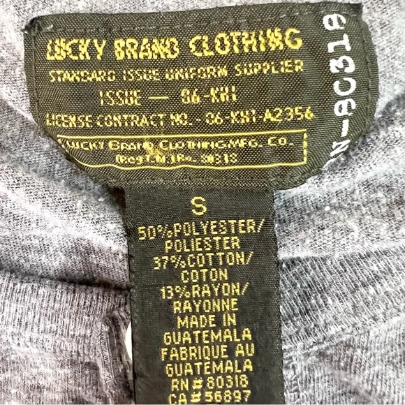 Lucky Brand Soft Gray Long Sleeve Henley T-shirt Men’s Size Small - Picture 6 of 8